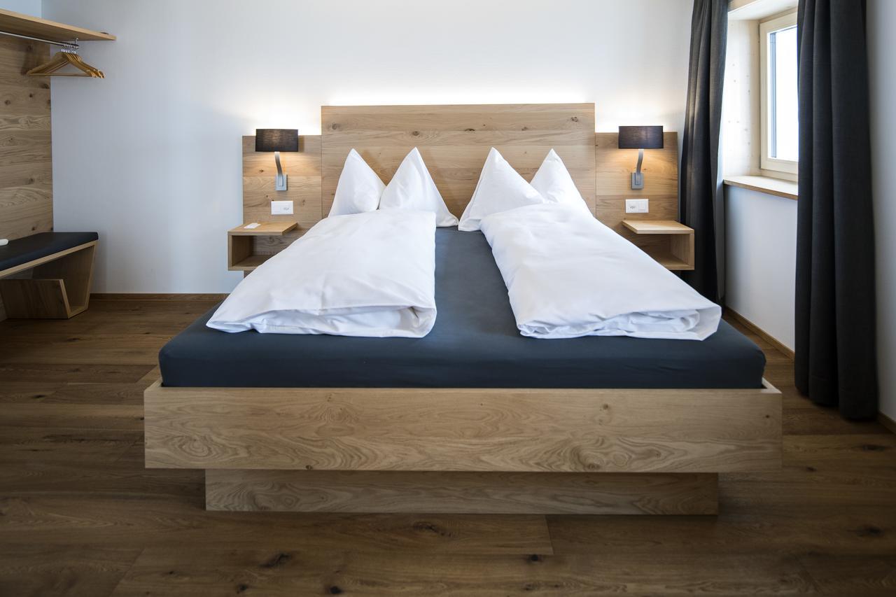 Hotel Grimsel Passhoehe Oberwald Dış mekan fotoğraf